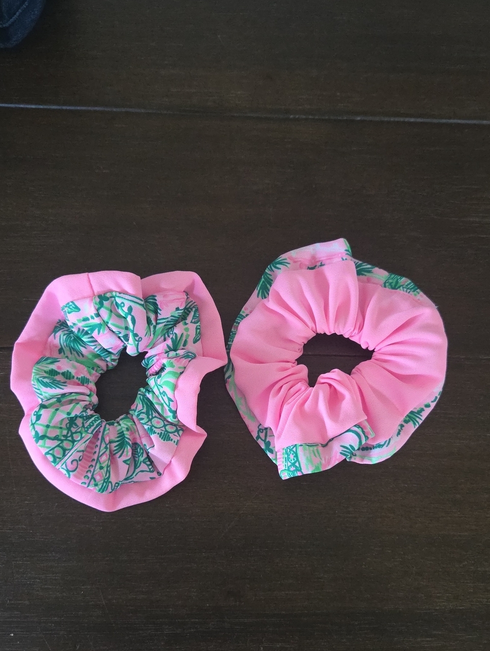 Lilly Pulitzer Pink And Green Scrunchie Set